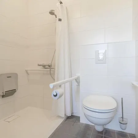 בית נופש Holiday For 2 People, Accessible For People With A Disability *